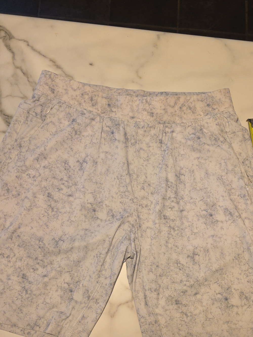 Kenneth Cole,men's shorts